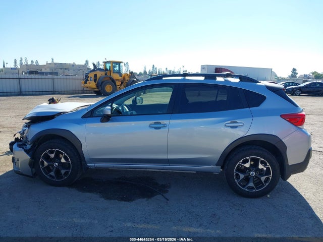 44645254 :رقم المزاد ، JF2GTABC3JH281833 vin ، 2018 Subaru Crosstrek 2.0i Premium مزاد بيع