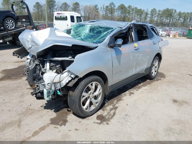 2GNAXVEV5J6101374 Chevrolet Equinox Premier