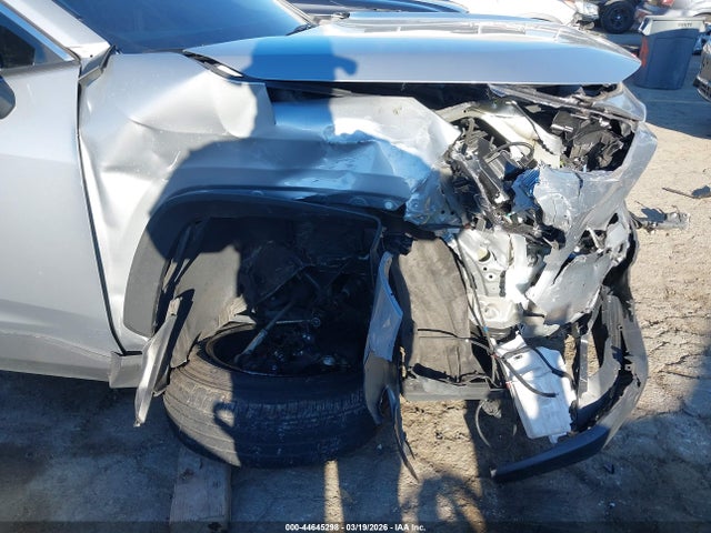 Toyota RAV4 LE 2022 2T3H1RFV0NW222953 Image 6