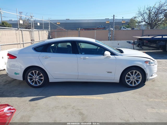 Ford Fusion Energi Se Luxury 2017 3FA6P0PU5HR276982 Image 13