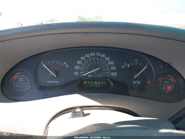 2003 Buick Century Custom მანქანა იყიდება აუქციონზე, vin: 2G4WS52J431256444, აუქციონის ნომერი: 44645335
