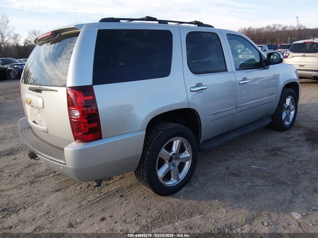 Продаж на аукціоні авто 2013 Chevrolet Tahoe Ltz, vin: 1GNSKCE02DR295138, номер лоту: 44645379