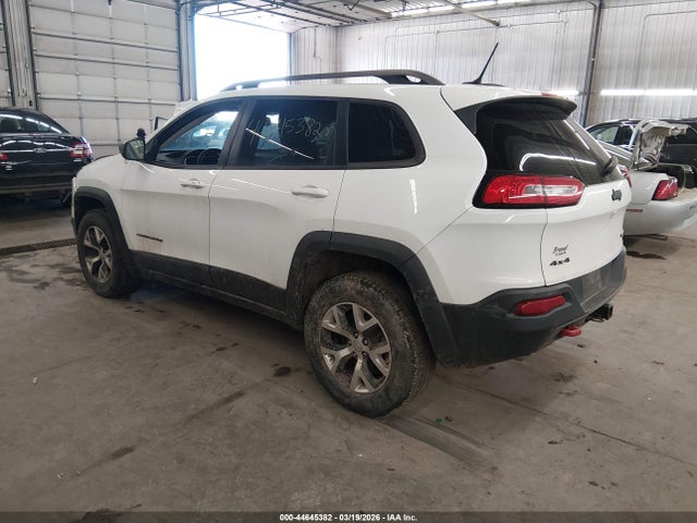 2015 Jeep Cherokee Trailhawk მანქანა იყიდება აუქციონზე, vin: 1C4PJMBS4FW649873, აუქციონის ნომერი: 44645382
