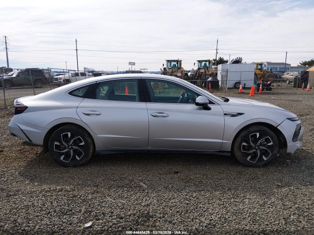 Hyundai SONATA SEL 2025 KMHL64JA7SA437612 Image 12