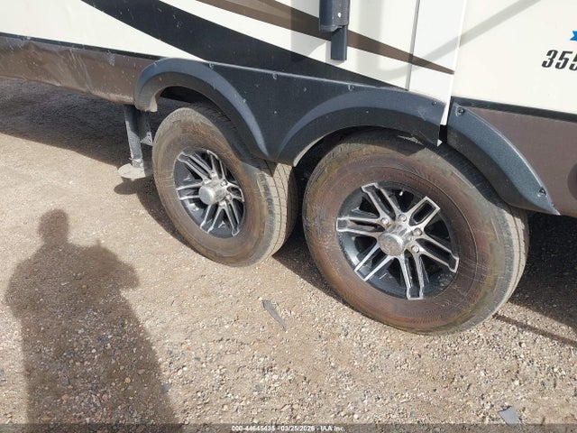 2016 Jayco Other მანქანა იყიდება აუქციონზე, vin: 1UJCJ0BU4G1WA0093, აუქციონის ნომერი: 44645435