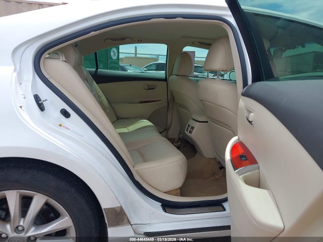 44645449 :رقم المزاد ، JTHBK1EG2B2461754 vin ، 2011 Lexus Es 350 مزاد بيع