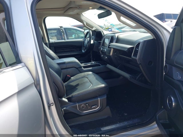 Продаж на аукціоні авто 2018 Ford Expedition Max Platinum, vin: 1FMJK1LT1JEA58760, номер лоту: 44645451