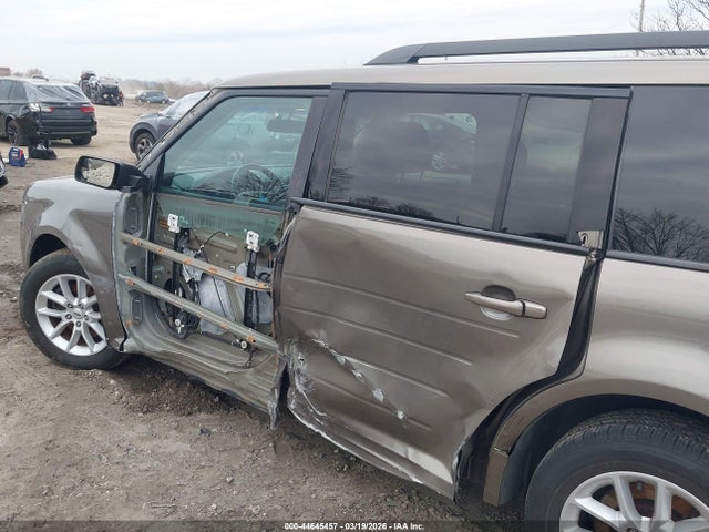 Ford FLEX SE 2014 2FMGK5B89EBD10884 Image 6