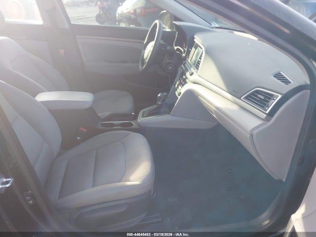 Продажа на аукционе авто 2018 Hyundai Elantra Sel, vin: KMHD84LF2JU513595, номер лота: 44645482