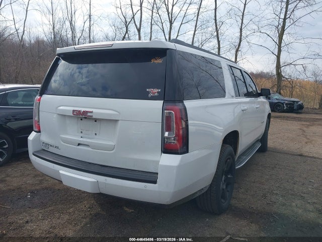 2016 GMC YUKON XL 1GKS2GKC7GR157053 Photo 3