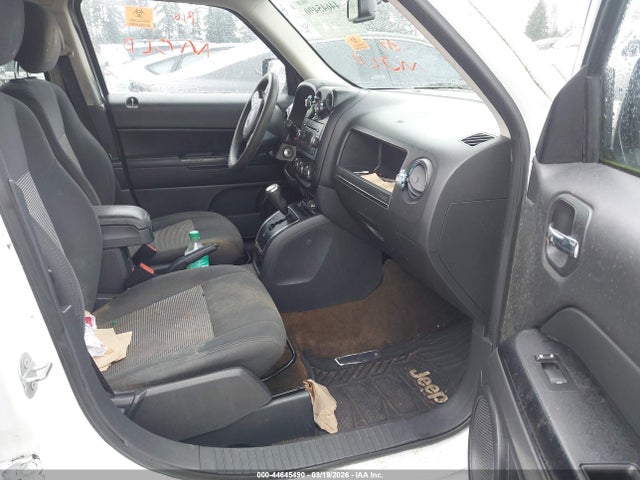 2016 JEEP PATRIOT 1C4NJPBA3GD670341 Photo 4