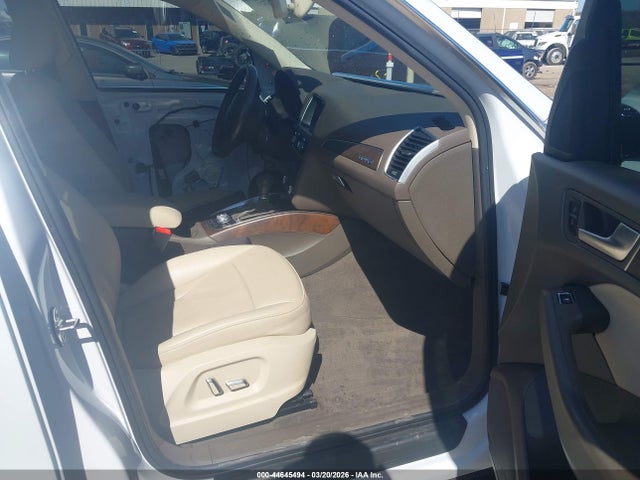 2017 Audi Q5 2.0t Premium მანქანა იყიდება აუქციონზე, vin: WA1C2AFP4HA075303, აუქციონის ნომერი: 44645494