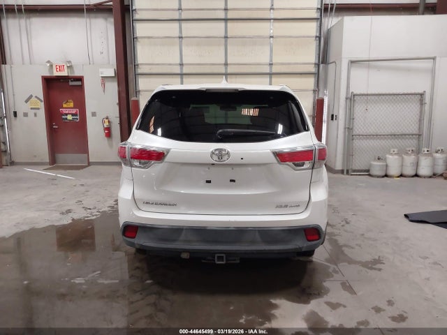 Toyota Highlander Xle V6 2014 5TDJKRFH0ES062552 Image 17