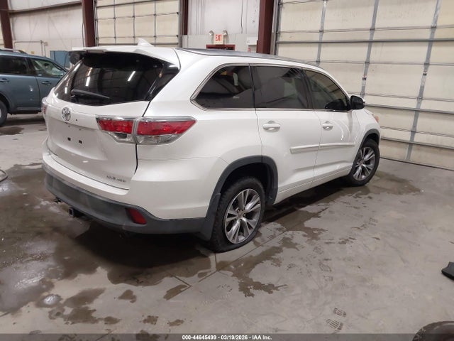 Toyota Highlander Xle V6 2014 5TDJKRFH0ES062552 Image 4