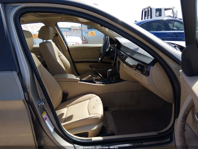 2009 Bmw 328i მანქანა იყიდება აუქციონზე, vin: WBAPH73539A172096, აუქციონის ნომერი: 44645518