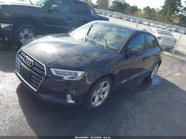 2018 AUDI A3 WAUAUGFF6J1002969 Photo 1
