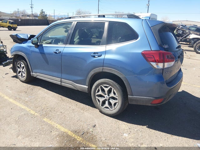 Продаж на аукціоні авто 2021 Subaru Forester Premium, vin: JF2SKAJC1MH470385, номер лоту: 44645585