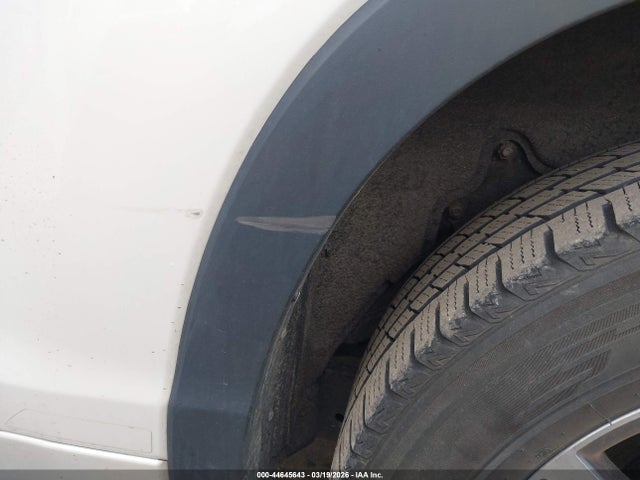 44645643 :رقم المزاد ، 5TDJZRFH5JS896130 vin ، 2018 Toyota Highlander Xle مزاد بيع