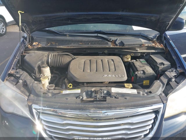 2012 Chrysler Town & Country Touring მანქანა იყიდება აუქციონზე, vin: 2C4RC1BG4CR282359, აუქციონის ნომერი: 44645666