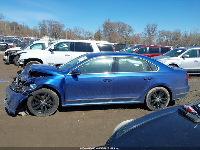 44645685 :رقم المزاد ، 1VWCT7A35HC055797 vin ، 2017 Volkswagen Passat 1.8t Sel Premium مزاد بيع