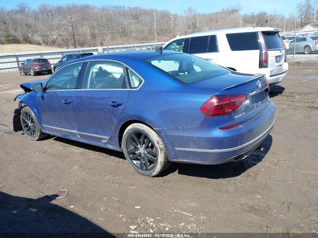 44645685 :رقم المزاد ، 1VWCT7A35HC055797 vin ، 2017 Volkswagen Passat 1.8t Sel Premium مزاد بيع