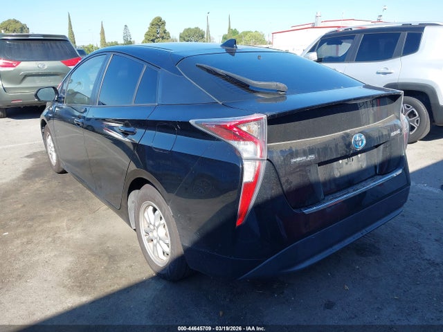 Toyota Prius Two 2017 JTDKBRFU3H3028225 Image 3