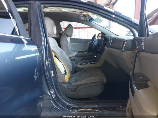 KNDPM3AC6H7136245 KIA Sportage Lx