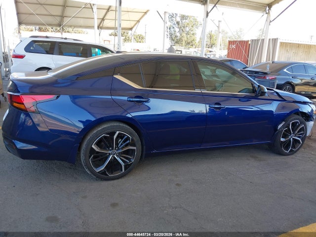 1N4BL4CV2RN380768 Nissan Altima Sr Fwd