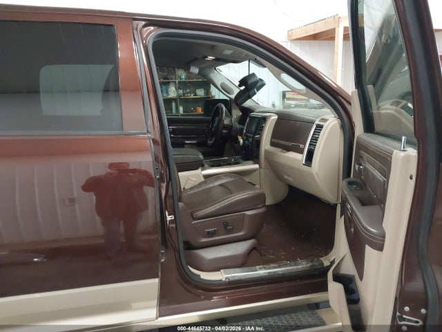 44645732 :رقم المزاد ، 1C6RR7PT8FS728448 vin ، 2015 Ram 1500 Laramie Longhorn مزاد بيع