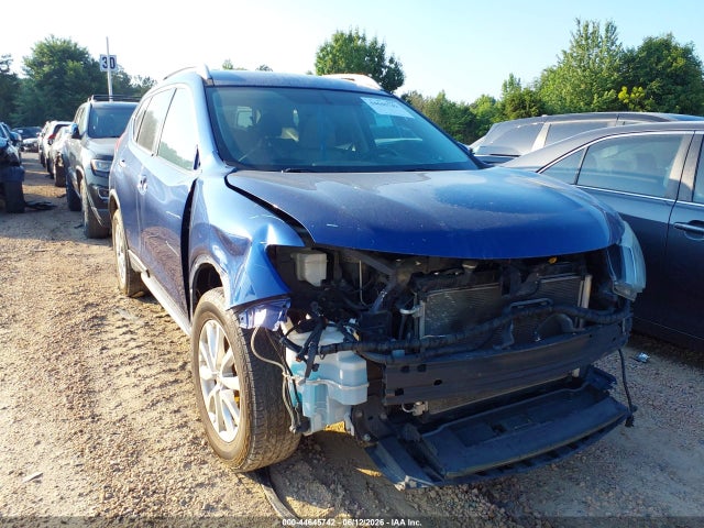 2017 Nissan Rogue Sv მანქანა იყიდება აუქციონზე, vin: 5N1AT2MV0HC821196, აუქციონის ნომერი: 44645742