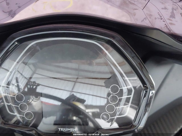 2025 TRIUMPH MOTORCYCLE DAYTONA SMTL23UFXSTBU1574 Photo 6