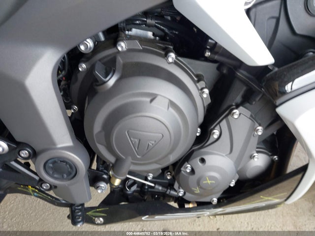 2025 TRIUMPH MOTORCYCLE DAYTONA SMTL23UFXSTBU1574 Photo 7