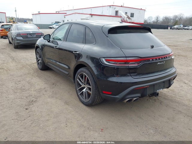 Продаж на аукціоні авто 2024 Porsche Macan S, vin: WP1AG2A54RLB38527, номер лоту: 44645754
