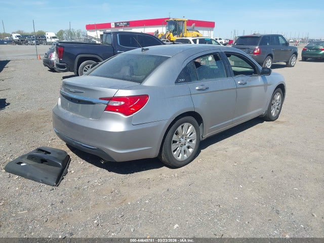 Продажа на аукционе авто 2014 Chrysler 200 Lx, vin: 1C3CCBAB9EN142278, номер лота: 44645781
