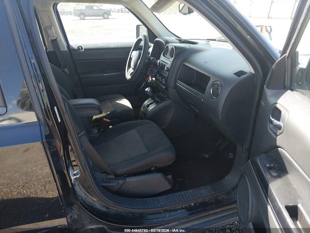 2012 Jeep Patriot Latitude მანქანა იყიდება აუქციონზე, vin: 1C4NJRFB6CD624771, აუქციონის ნომერი: 44645783