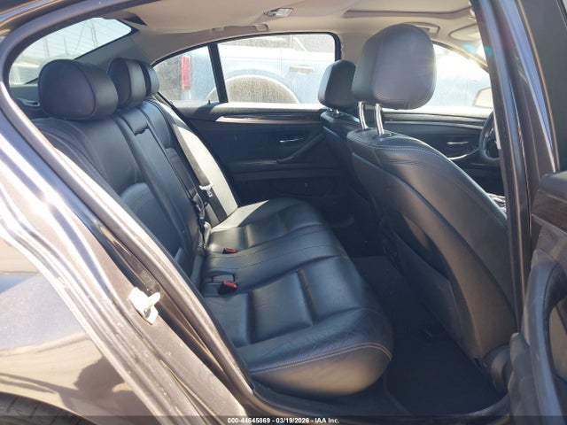 44645869 :رقم المزاد ، WBA5B1C59FG126318 vin ، 2015 Bmw 535i مزاد بيع