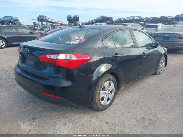 Продажа на аукционе авто 2016 Kia Forte Lx, vin: KNAFK4A64G5576179, номер лота: 44645880