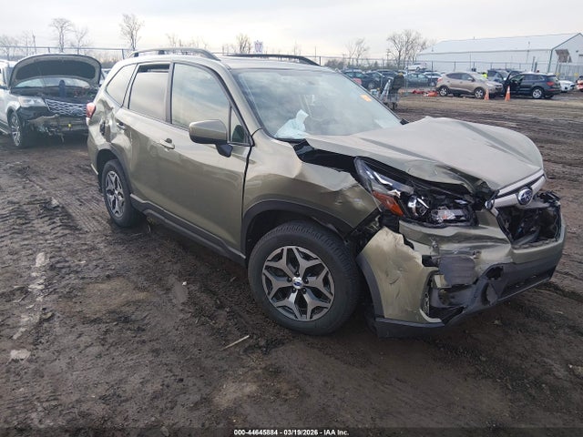 Продаж на аукціоні авто 2019 Subaru Forester Premium, vin: JF2SKAEC2KH410834, номер лоту: 44645884