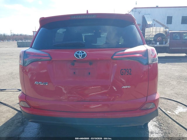 Продажа на аукционе авто 2018 Toyota Rav4 Le, vin: JTMBFREV8JJ256303, номер лота: 44645885