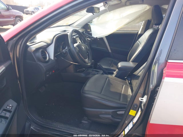 Продажа на аукционе авто 2018 Toyota Rav4 Le, vin: JTMBFREV8JJ256303, номер лота: 44645885