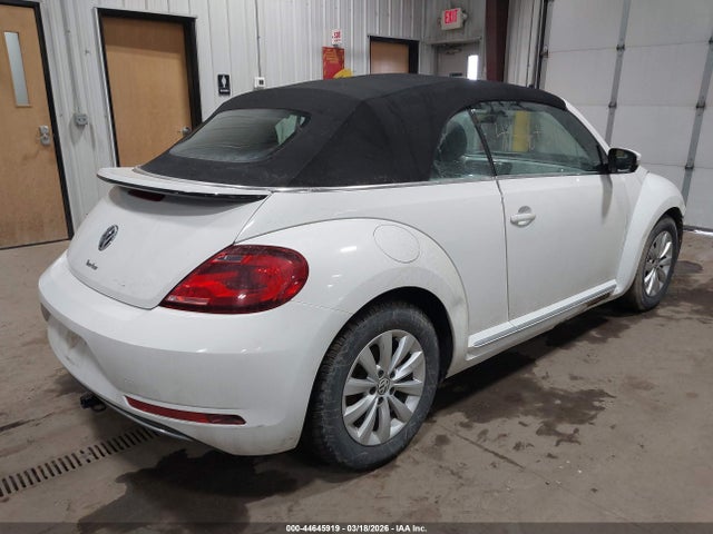 2017 VOLKSWAGEN BEETLE 3VW517AT6HM811540 Photo 3