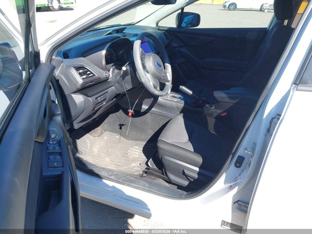 Subaru Impreza Premium 2017 4S3GTAB62H3701162 Image 5