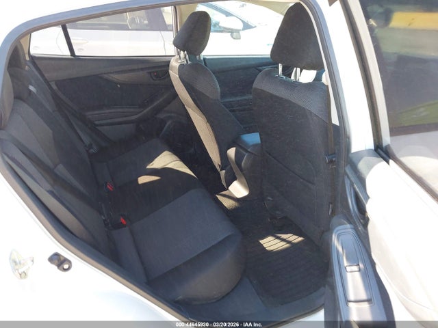 Subaru Impreza Premium 2017 4S3GTAB62H3701162 Image 8