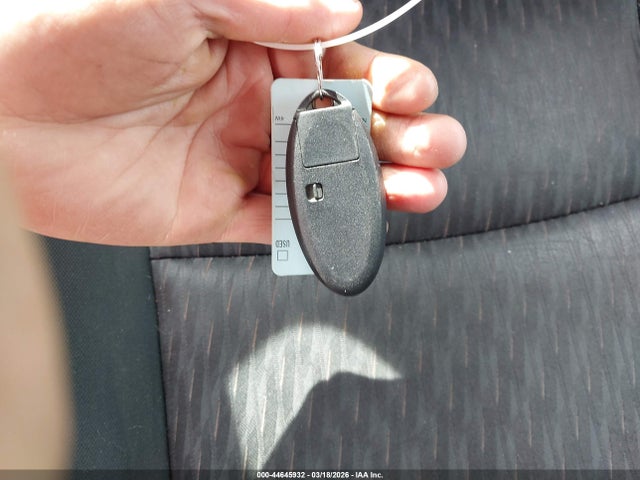 Nissan ROGUE SV 2019 KNMAT2MV5KP554240 Image 11