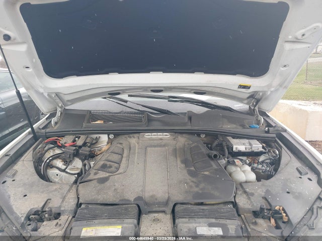 2019 Audi Q7 55 Premium მანქანა იყიდება აუქციონზე, vin: WA1VAAF72KD014839, აუქციონის ნომერი: 44645940