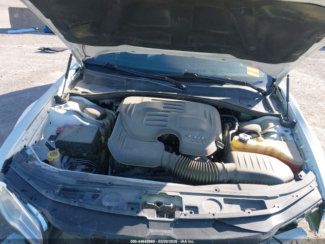 44645969 :رقم المزاد ، 2C3CCAKG3KH528820 vin ، 2019 Chrysler 300 Limited Awd مزاد بيع
