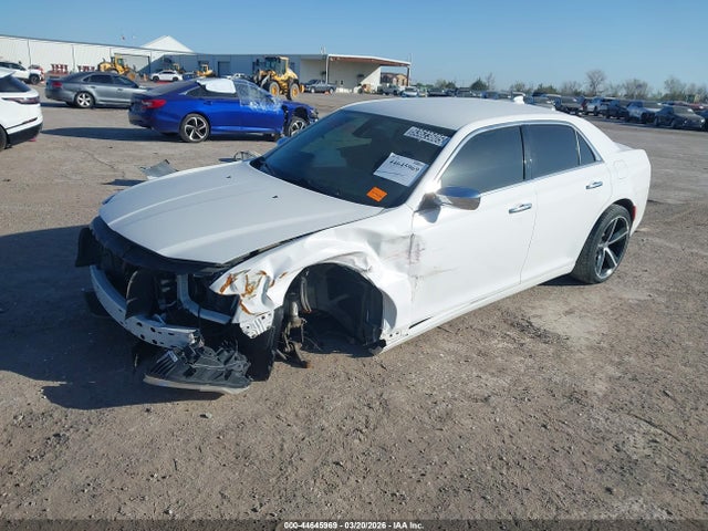 44645969 :رقم المزاد ، 2C3CCAKG3KH528820 vin ، 2019 Chrysler 300 Limited Awd مزاد بيع