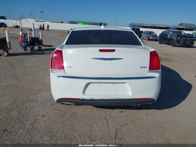 44645969 :رقم المزاد ، 2C3CCAKG3KH528820 vin ، 2019 Chrysler 300 Limited Awd مزاد بيع