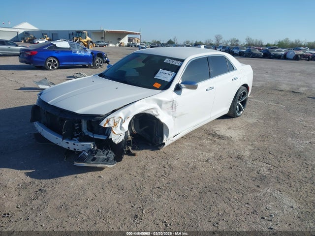 44645969 :رقم المزاد ، 2C3CCAKG3KH528820 vin ، 2019 Chrysler 300 Limited Awd مزاد بيع