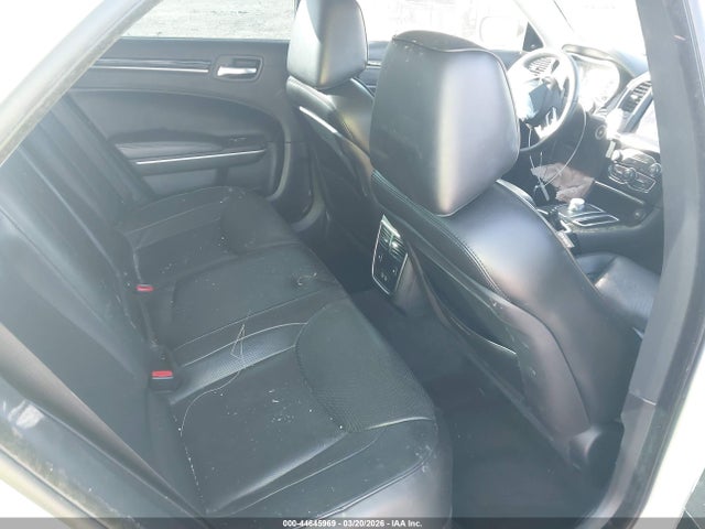 44645969 :رقم المزاد ، 2C3CCAKG3KH528820 vin ، 2019 Chrysler 300 Limited Awd مزاد بيع